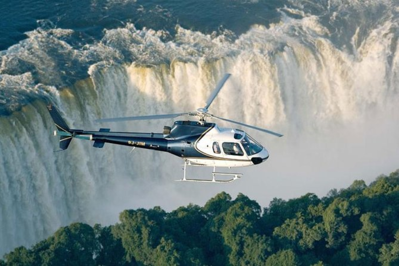 African Safari with Helicopter Ride Tour from Dubai by Bestination Holidays